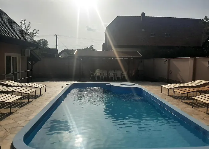 4 Féröhelyes Appartement