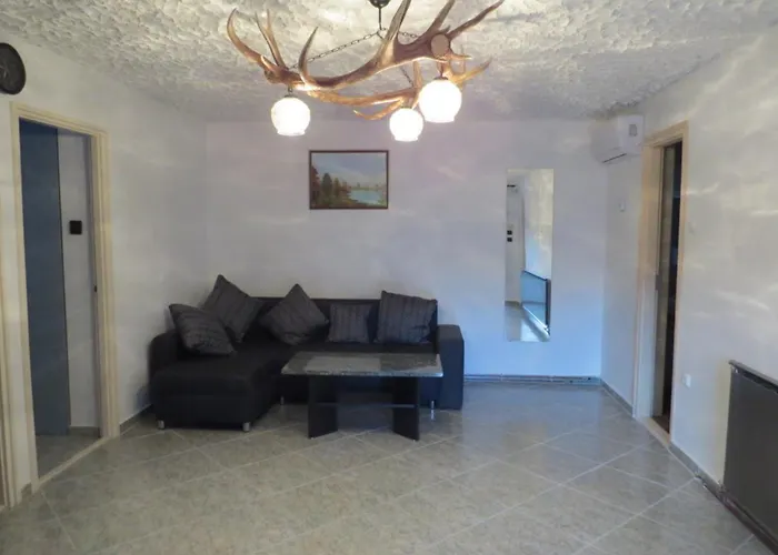 Appartement 4 Féröhelyes