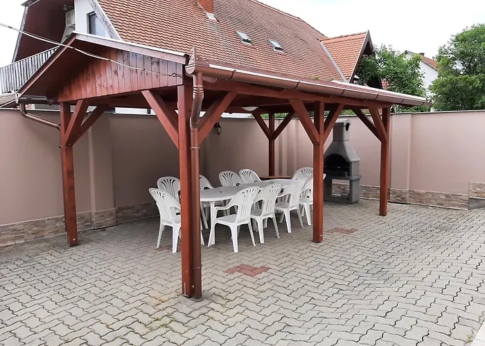 Appartement 4 Féröhelyes *