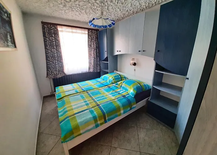 4 Féröhelyes Appartement